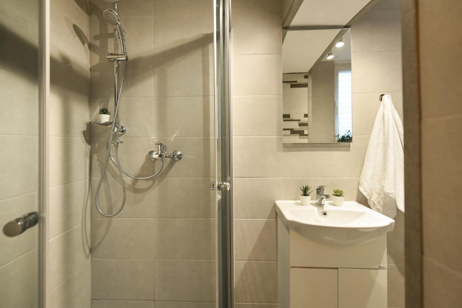 Elegant Studio - Urban Escape In Bukarest Exterior foto